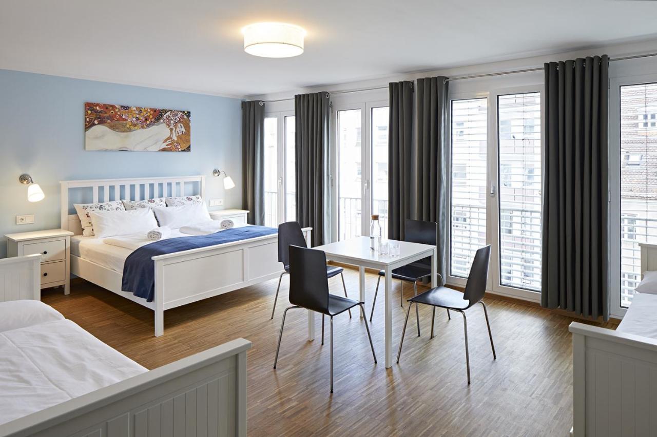 Nonstop Hotel Augsburg - Ubernacht - Hostelhotelhome Екстериор снимка