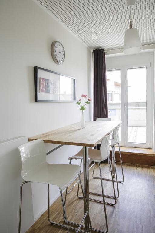 Nonstop Hotel Augsburg - Ubernacht - Hostelhotelhome Екстериор снимка