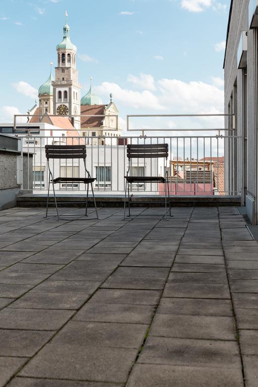 Nonstop Hotel Augsburg - Ubernacht - Hostelhotelhome Екстериор снимка