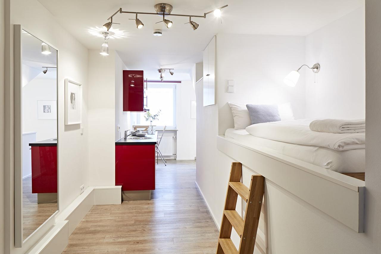 Nonstop Hotel Augsburg - Ubernacht - Hostelhotelhome Екстериор снимка