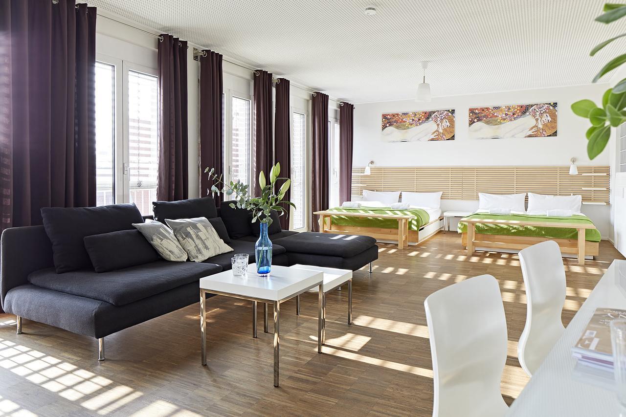 Nonstop Hotel Augsburg - Ubernacht - Hostelhotelhome Екстериор снимка