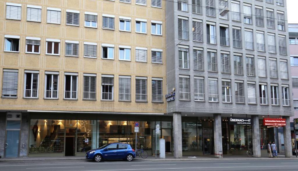 Nonstop Hotel Augsburg - Ubernacht - Hostelhotelhome Екстериор снимка